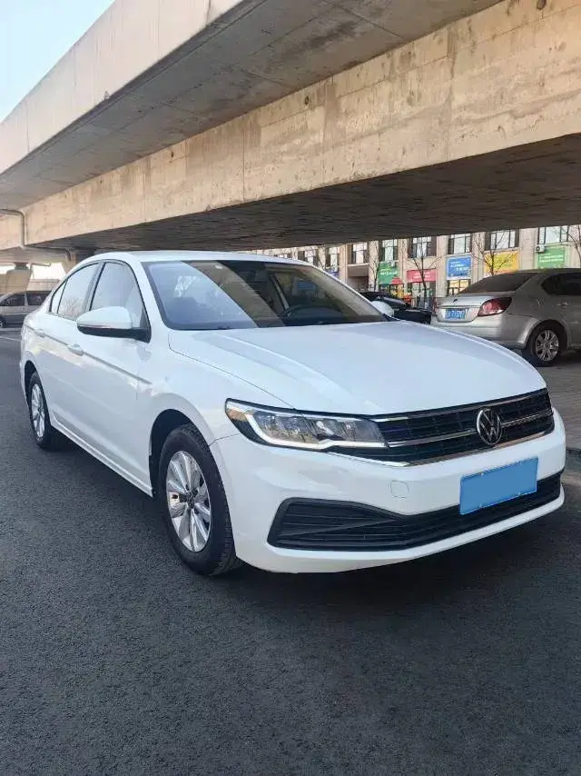 2021 VOLKSWAGEN BORA thumbnail 2