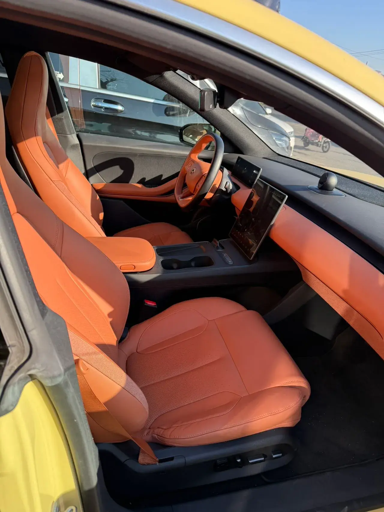 2023 NIO ET5T thumbnail 4