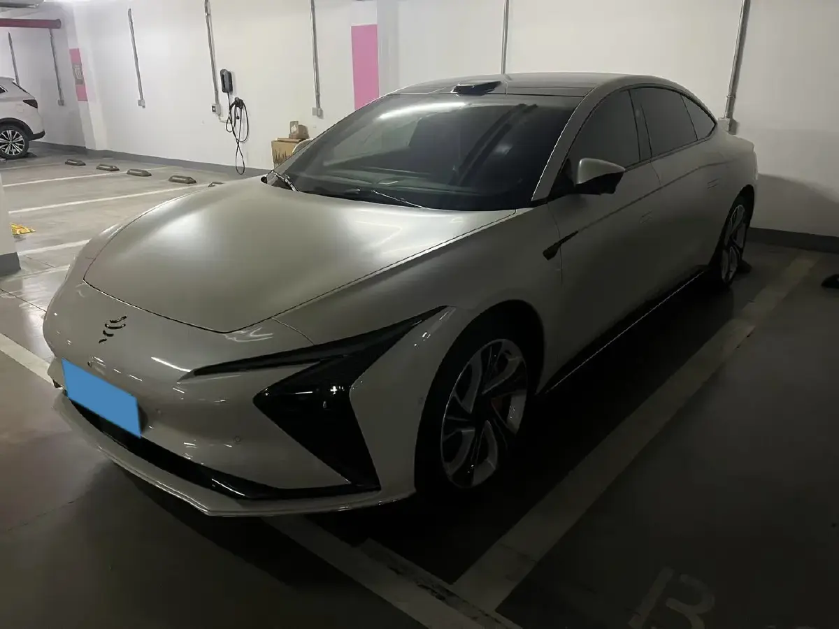 2022 IM L7 BEV 90KWH