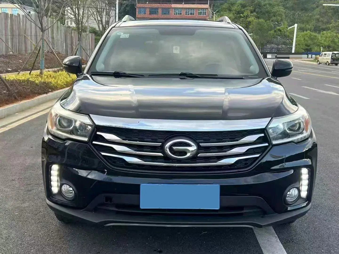 2017 GAC TRUMPCHI thumbnail 3