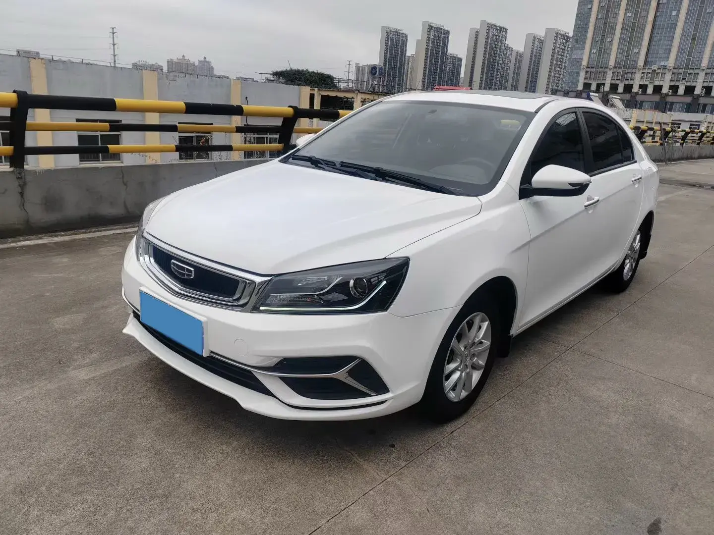 2019 GEELY EMGRAND view 1
