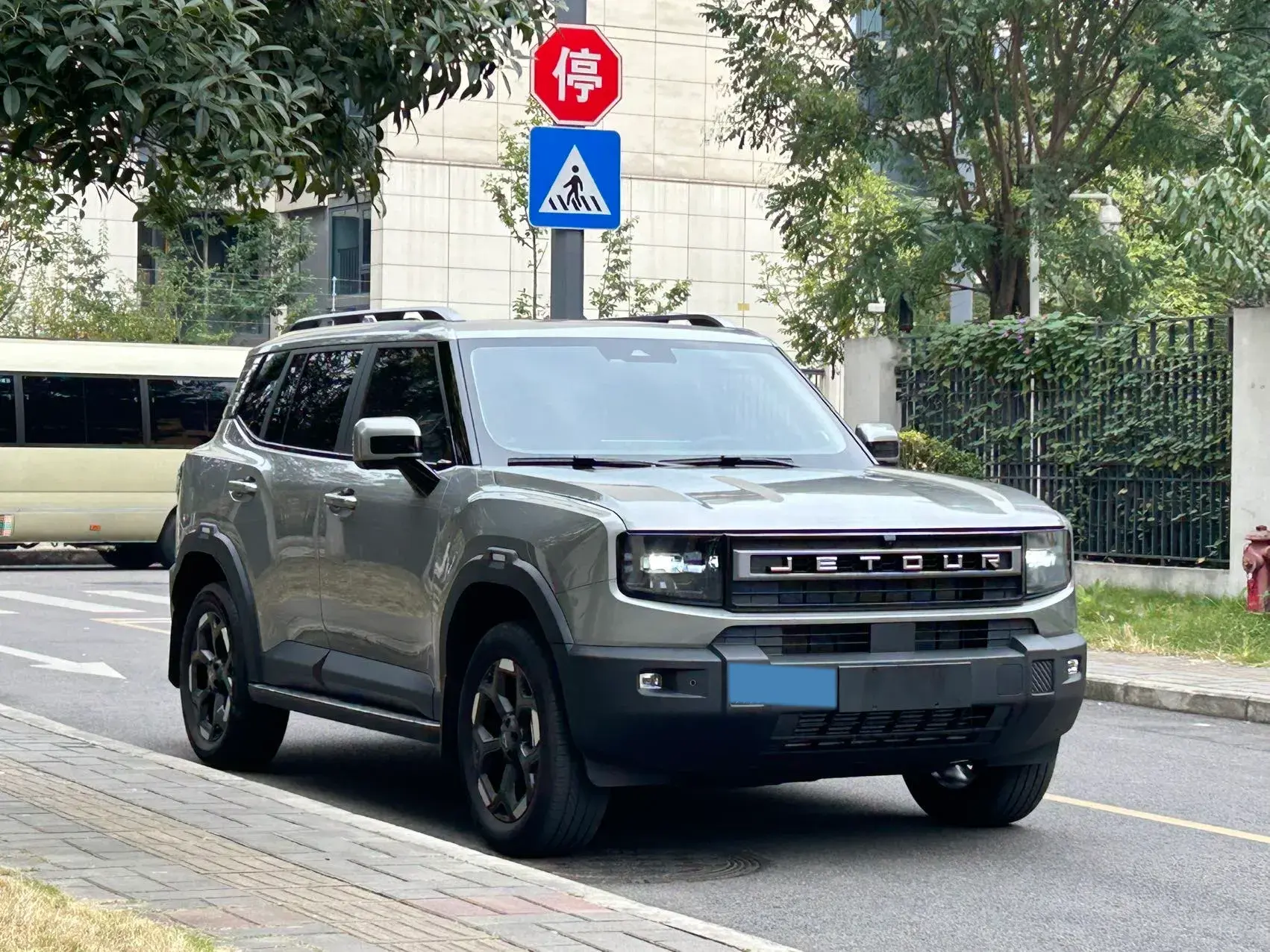 2025 JETOUR FREEMAN thumbnail 3