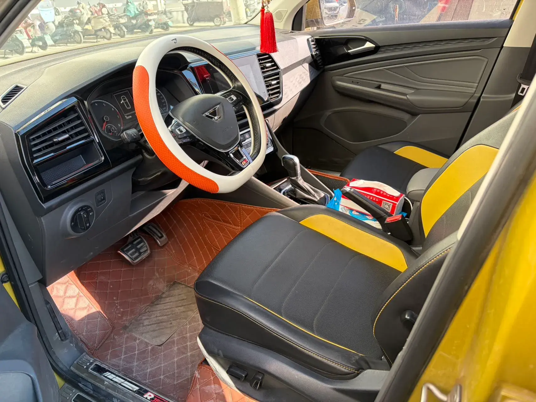 2019 JETTA VS5 thumbnail 2