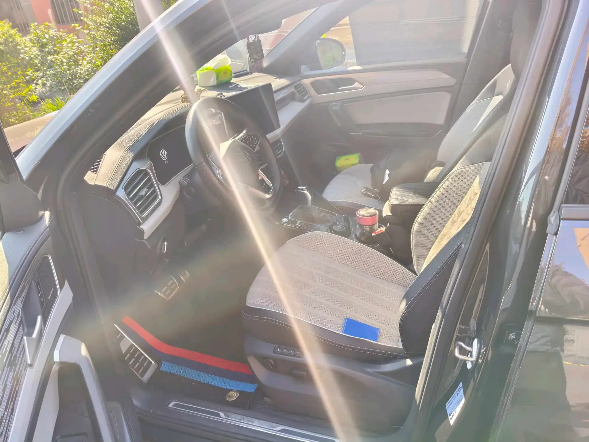 2024 VOLKSWAGEN TAYRON thumbnail 2