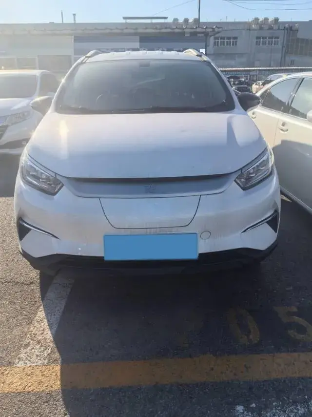 2021 BYD YUAN thumbnail 2