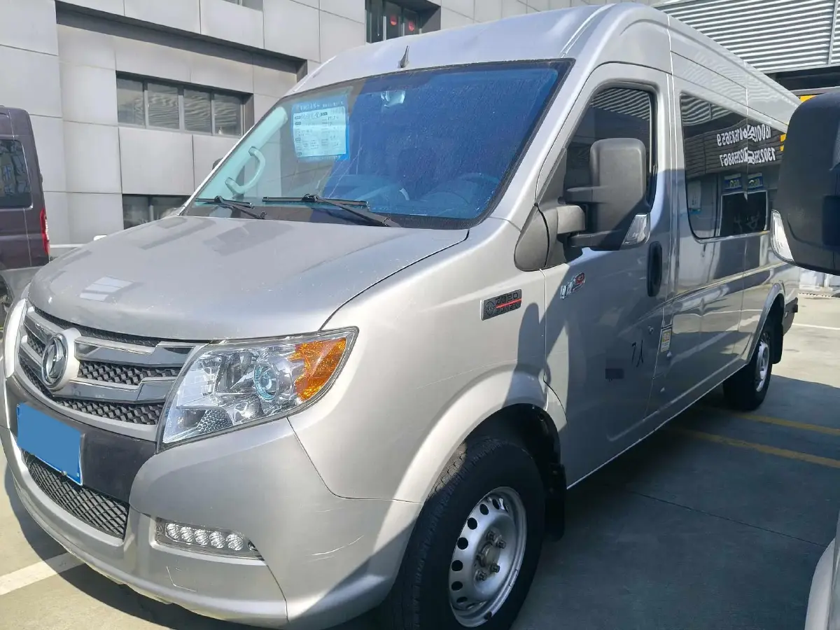 2021 DongFeng DFAC YuFeng 2.0T 136HP L4 6MT