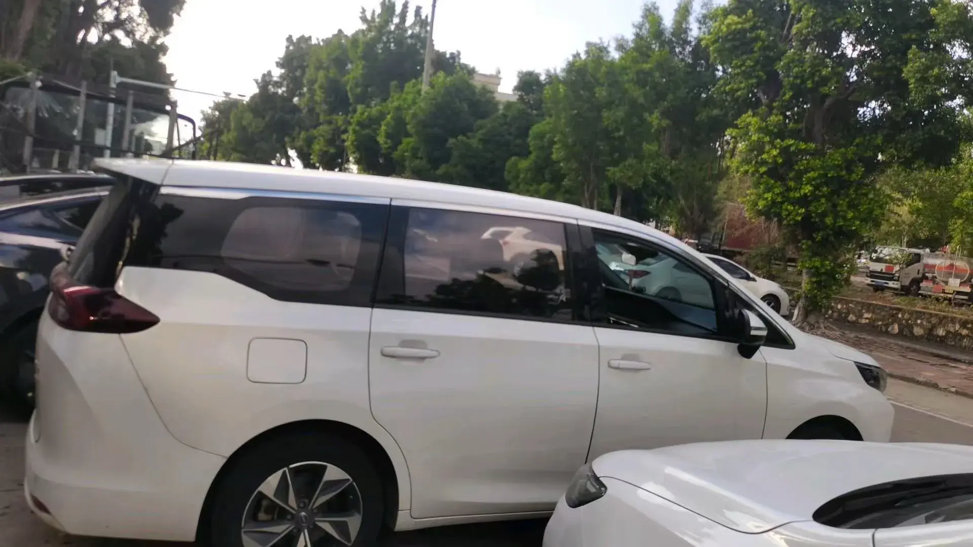 2021 GAC TRUMPCHI thumbnail 2