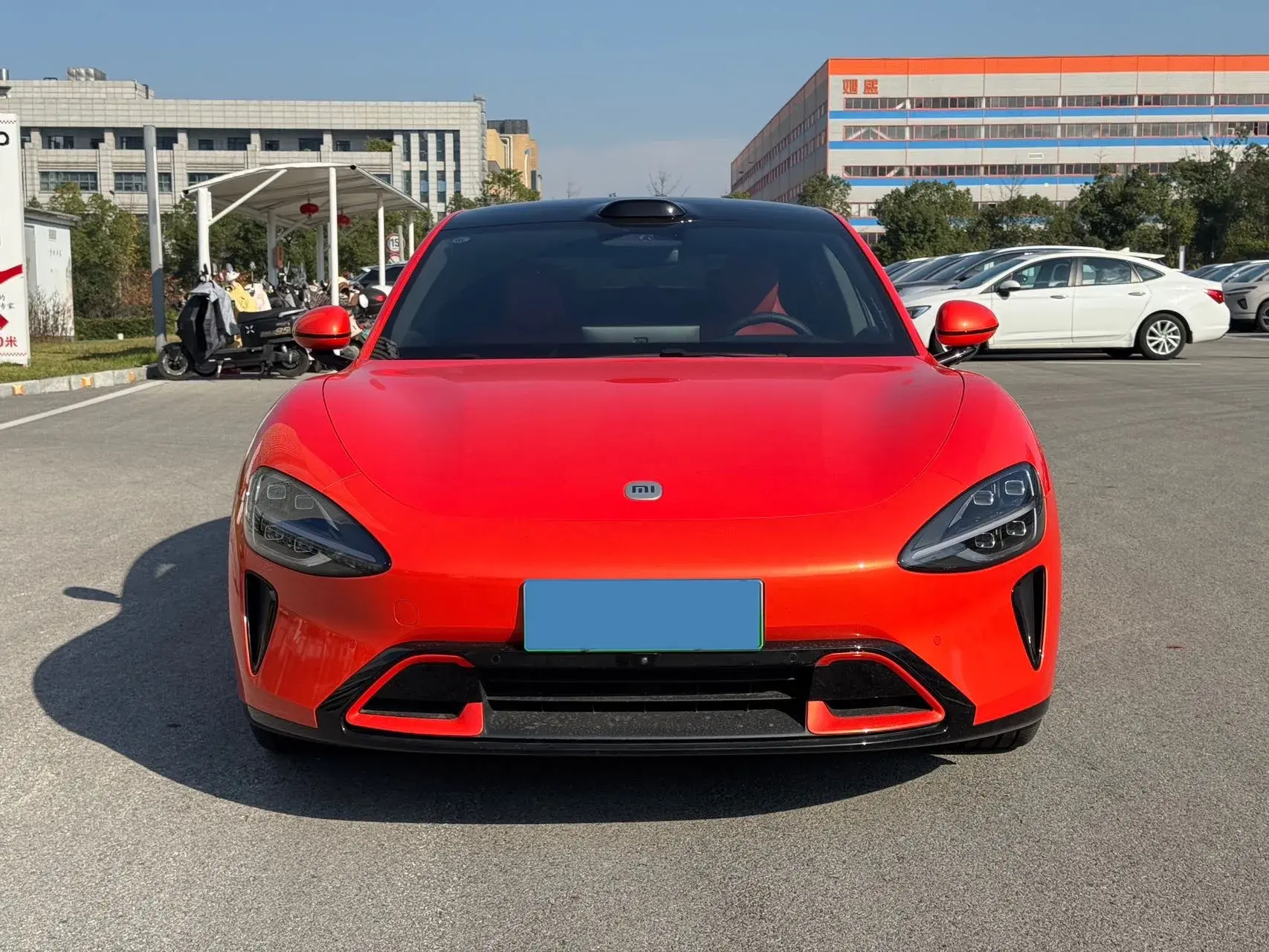 2024 MI SU7 thumbnail 2