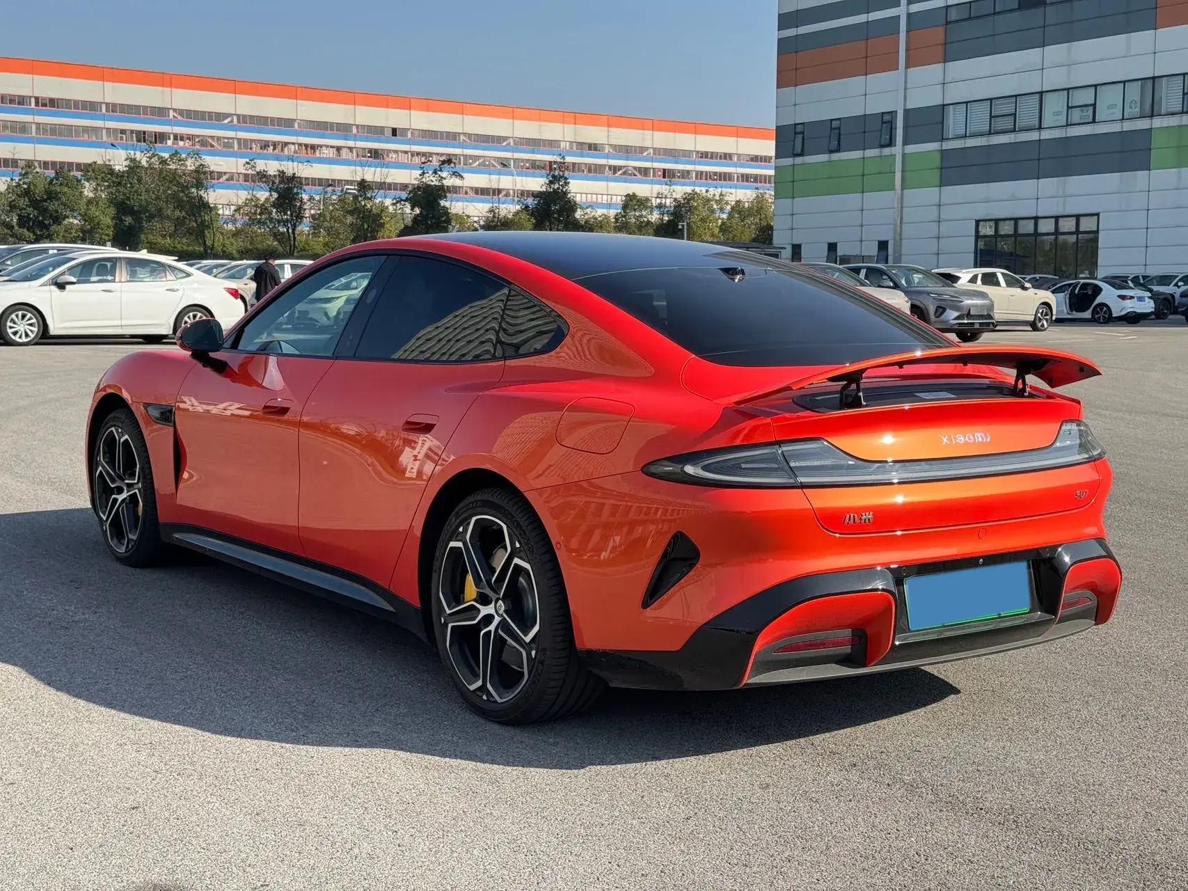 2024 MI SU7 thumbnail 4