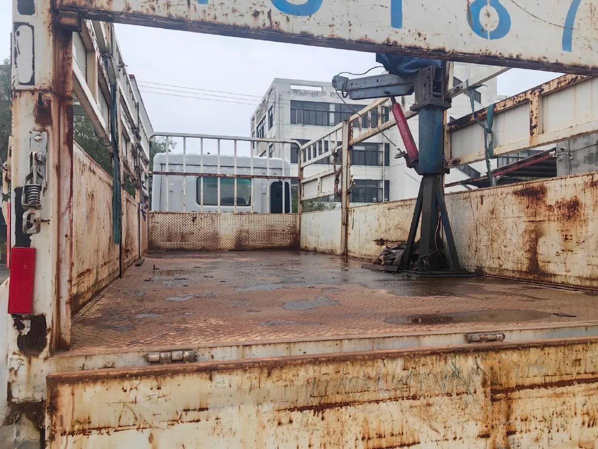 2011 DongFeng Aeolus H30 1.6L 106HP L4 5MT,autocango,china used car exporter,china ev exporter,chinese used car exporter,chinese used ev exporter