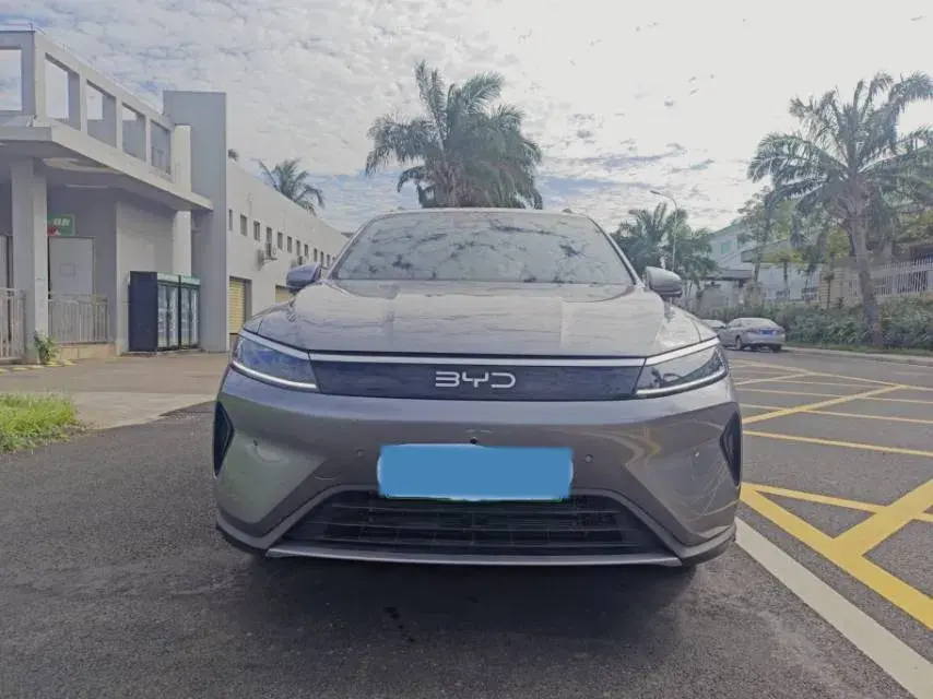 2025 BYD SEA thumbnail 2