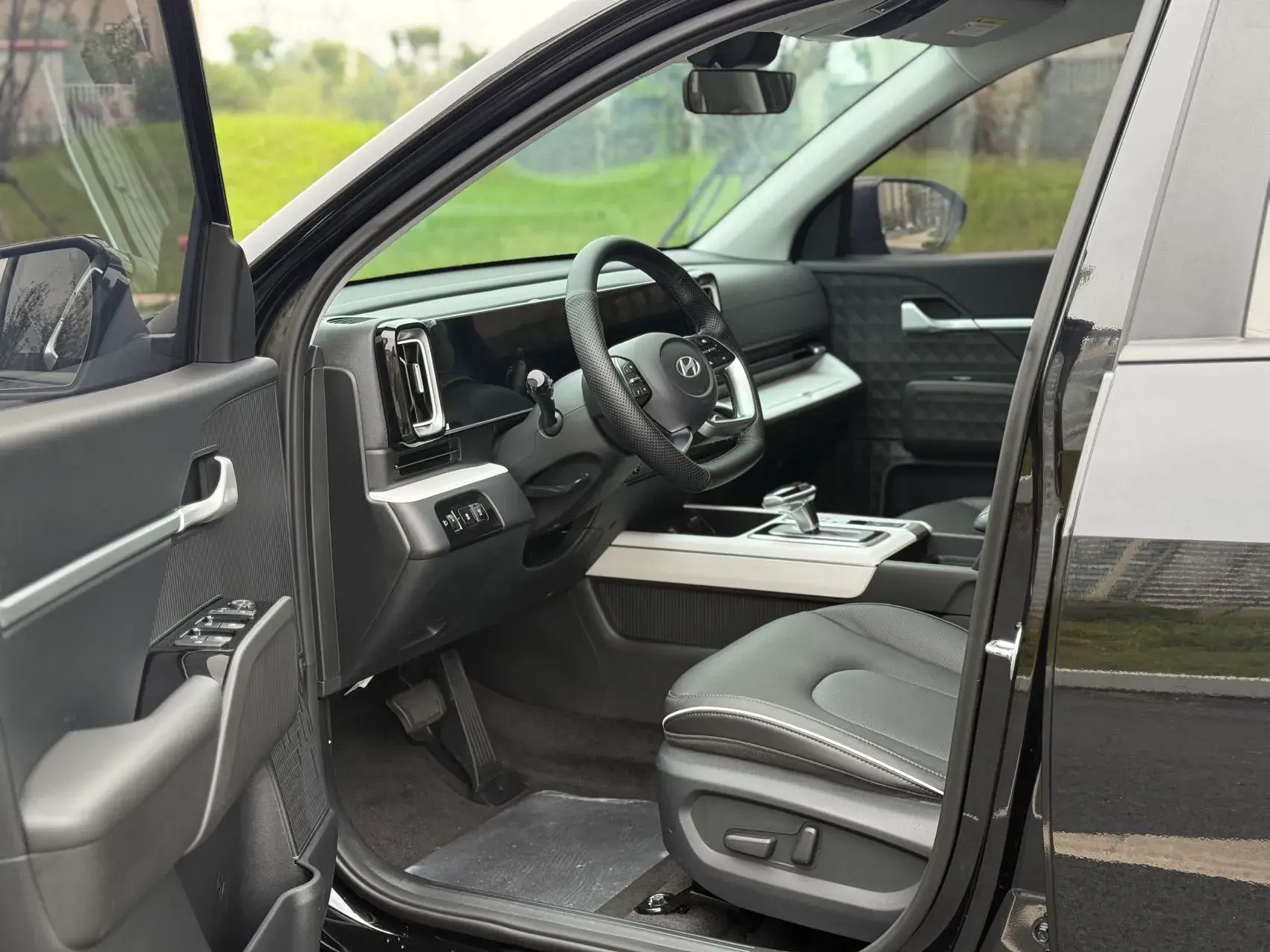 2023 HYUNDAI IX35 thumbnail 4