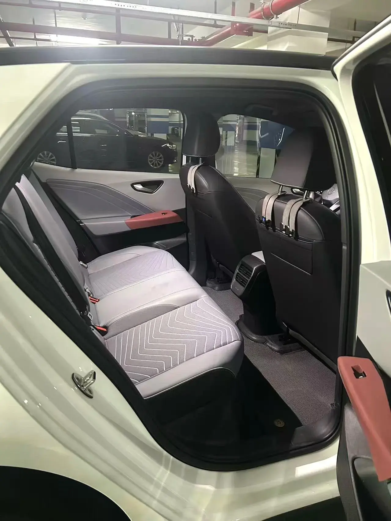 2025 VOLKSWAGEN ID.3 thumbnail 4