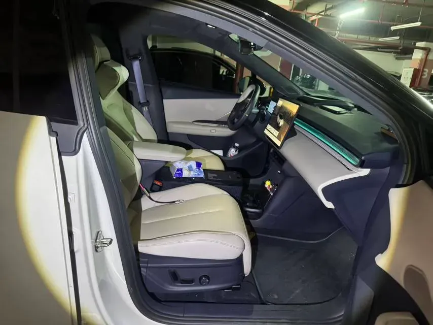 2025 LYNK&CO Z20 BEV 61.47KWH,autocango,china used car exporter,china ev exporter,chinese used car exporter,chinese used ev exporter