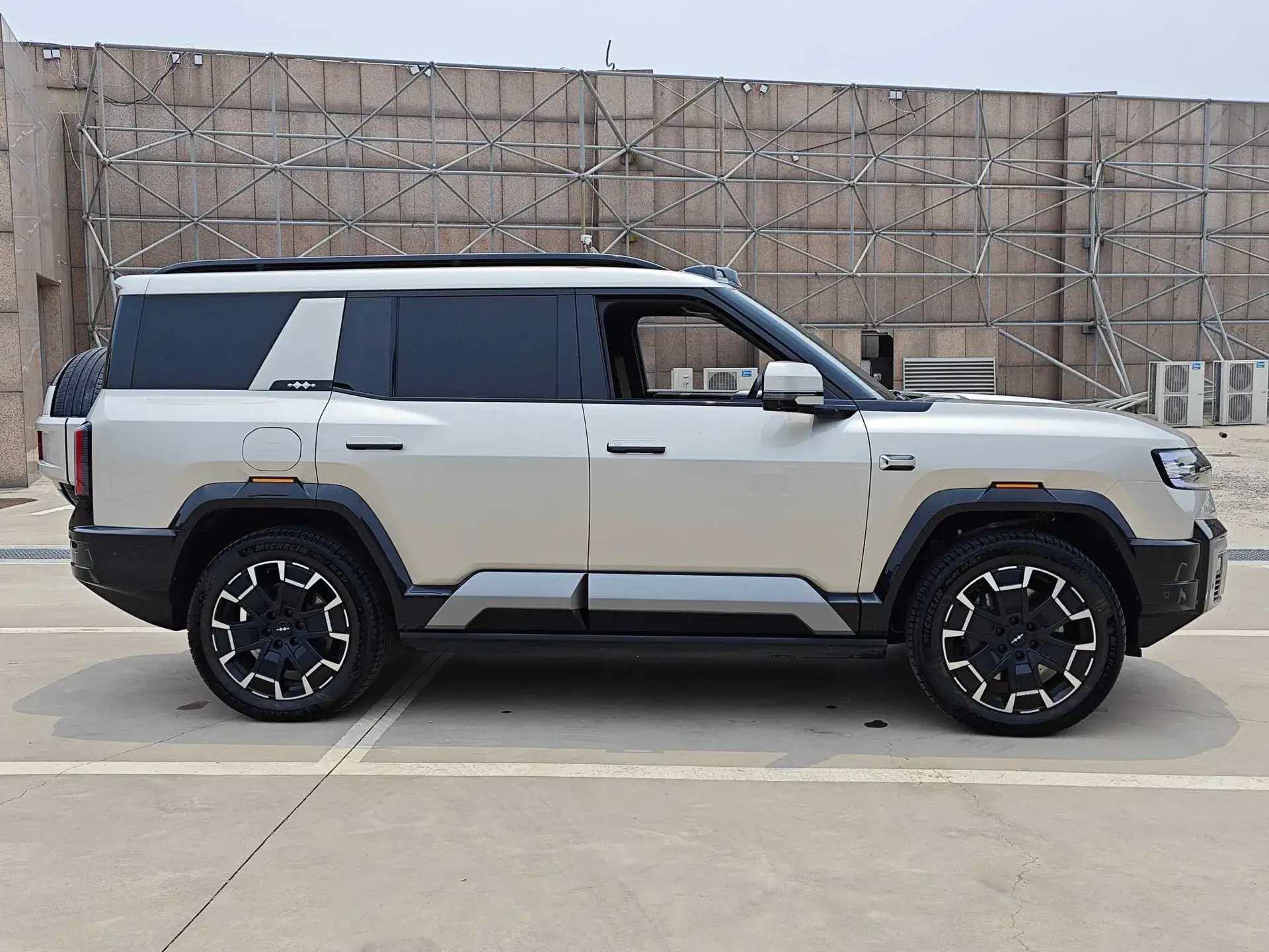 2025 FANGCHENGBAO BAO thumbnail 4