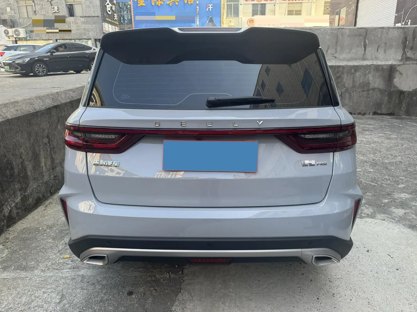 2024 GEELY OKAVANGOPRO thumbnail 3