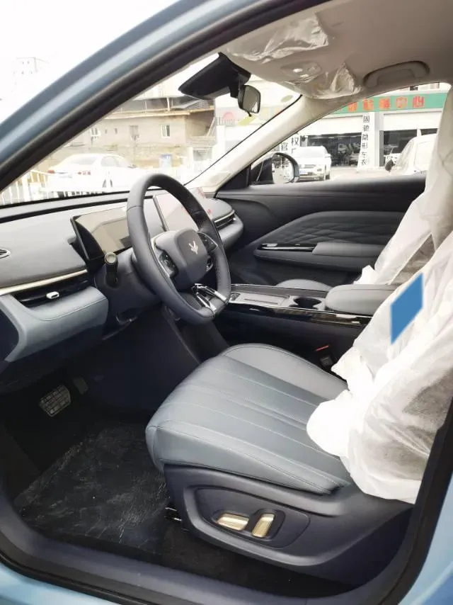 2025 ARCFOX T1 BEV,autocango,china used car exporter,china ev exporter,chinese used car exporter,chinese used ev exporter