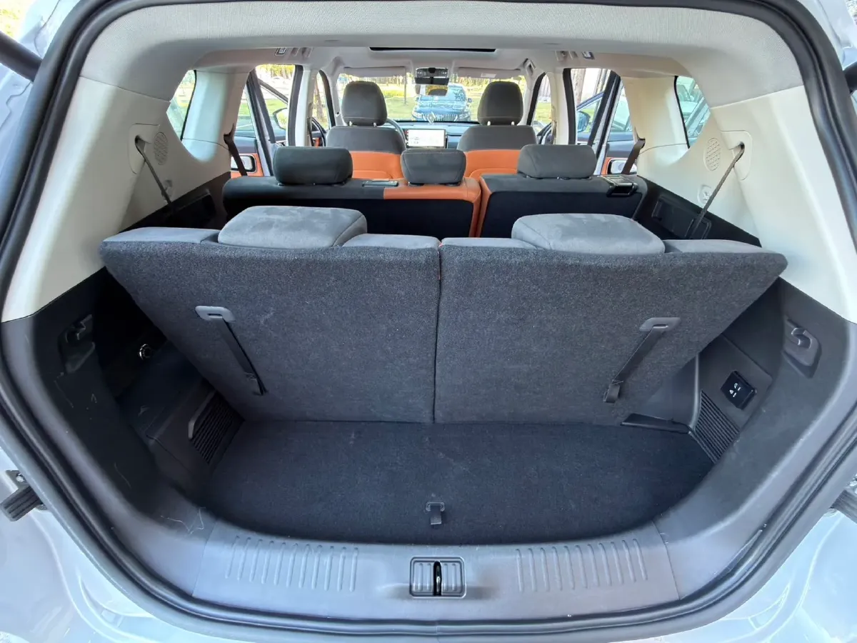 2024 Jetour ShanHai L7 1.5T 156HP L4 2DHT PHEV 19.43KWH,autocango,china used car exporter,china ev exporter,chinese used car exporter,chinese used ev exporter