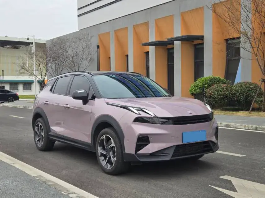 2025 LYNK&CO 06 thumbnail 3