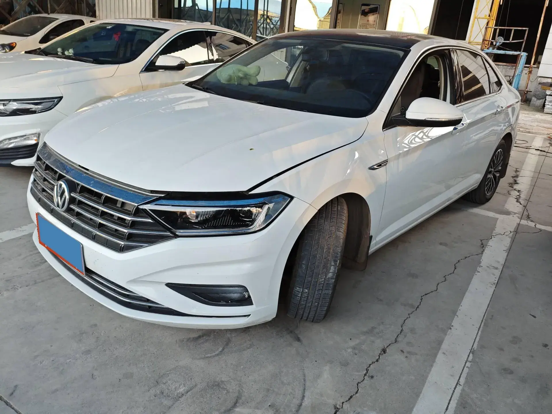 2020 VOLKSWAGEN SAGITAR view 1