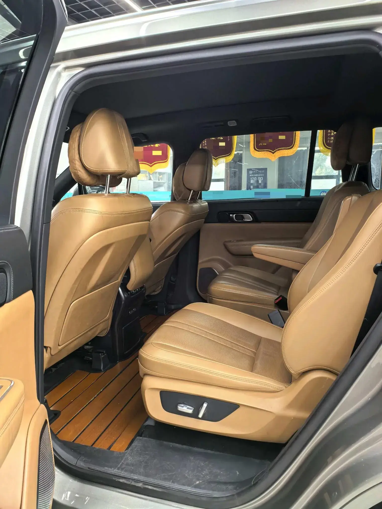 2020 LI ONE thumbnail 4