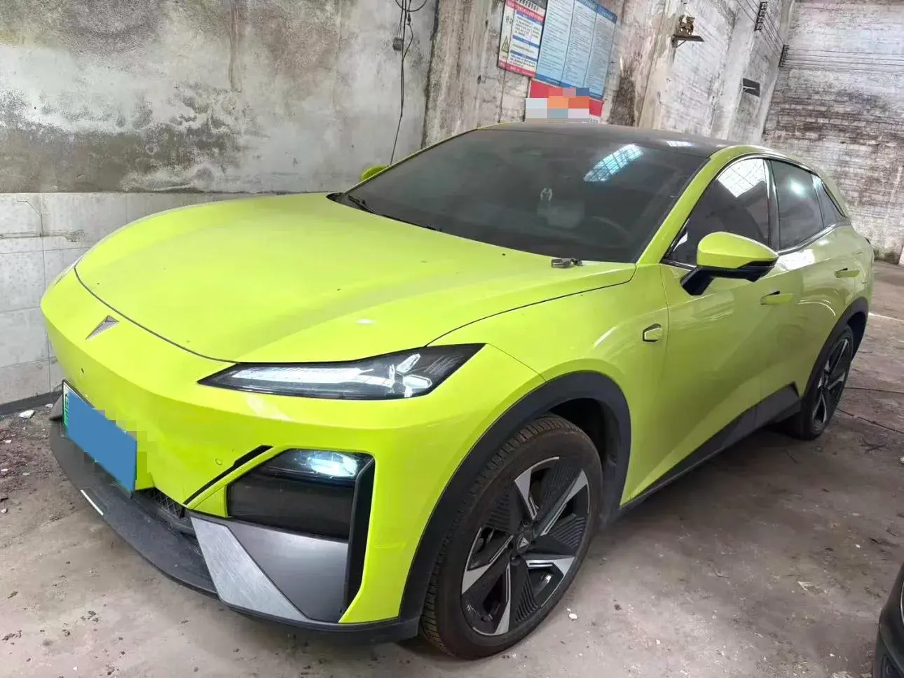 2023 DEEPAL S07 view 1