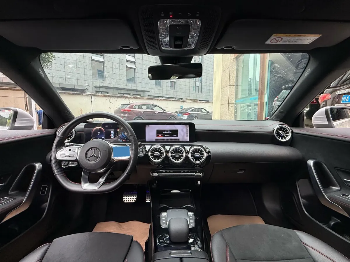 2022 Mercedes-Benz CLA Class 1.3T 163HP L4 7DCT,autocango,china used car exporter,china ev exporter,chinese used car exporter,chinese used ev exporter