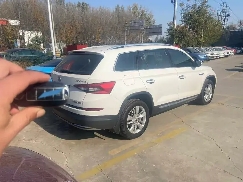 2018 SKODA KODIAK thumbnail 3