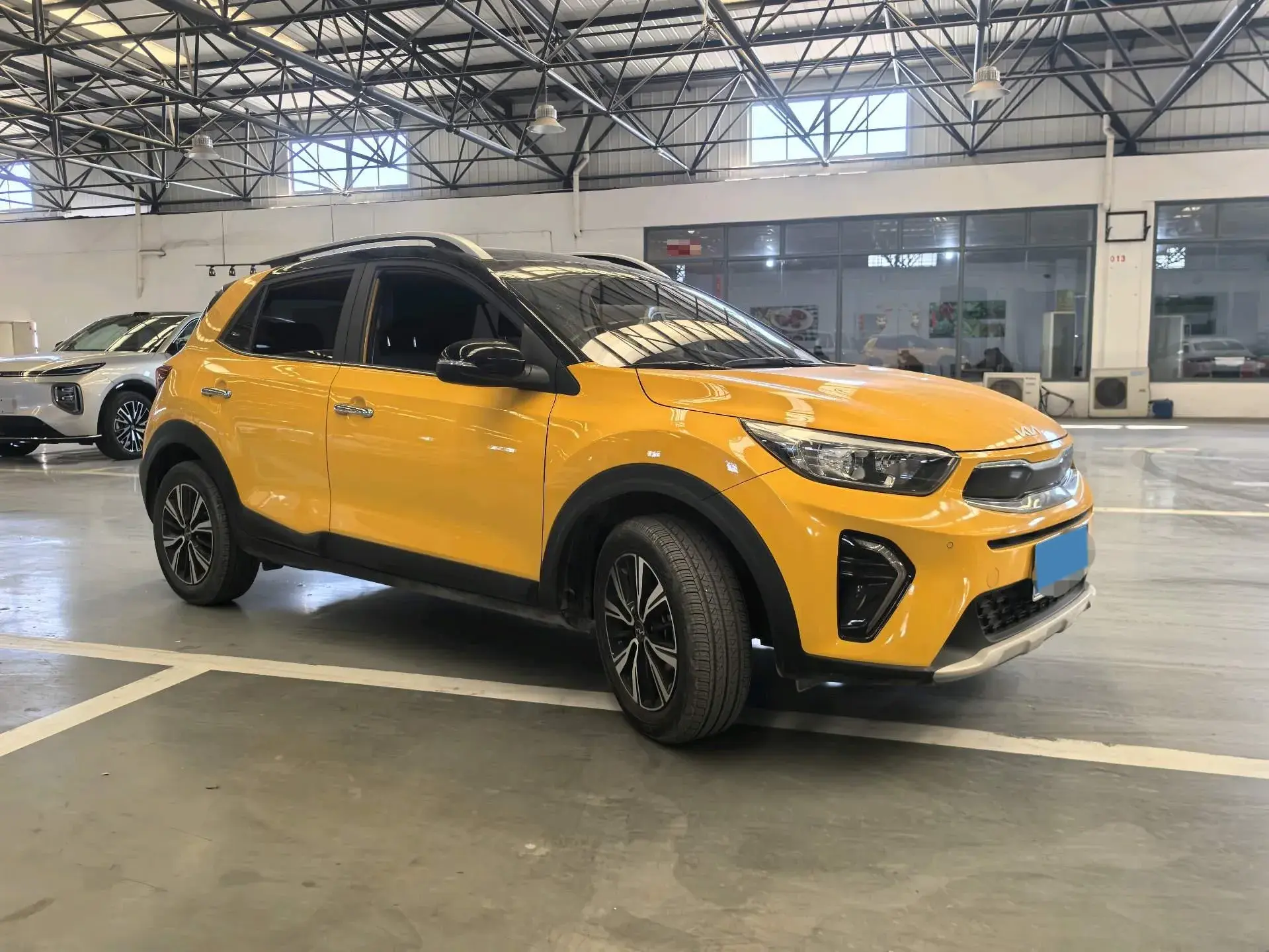 2021 KIA KX1 thumbnail 3