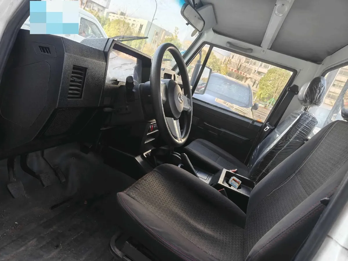 2017 BAW Battle Flag Pickup 2.2L 112HP L4 5MT,autocango,china used car exporter,china ev exporter,chinese used car exporter,chinese used ev exporter