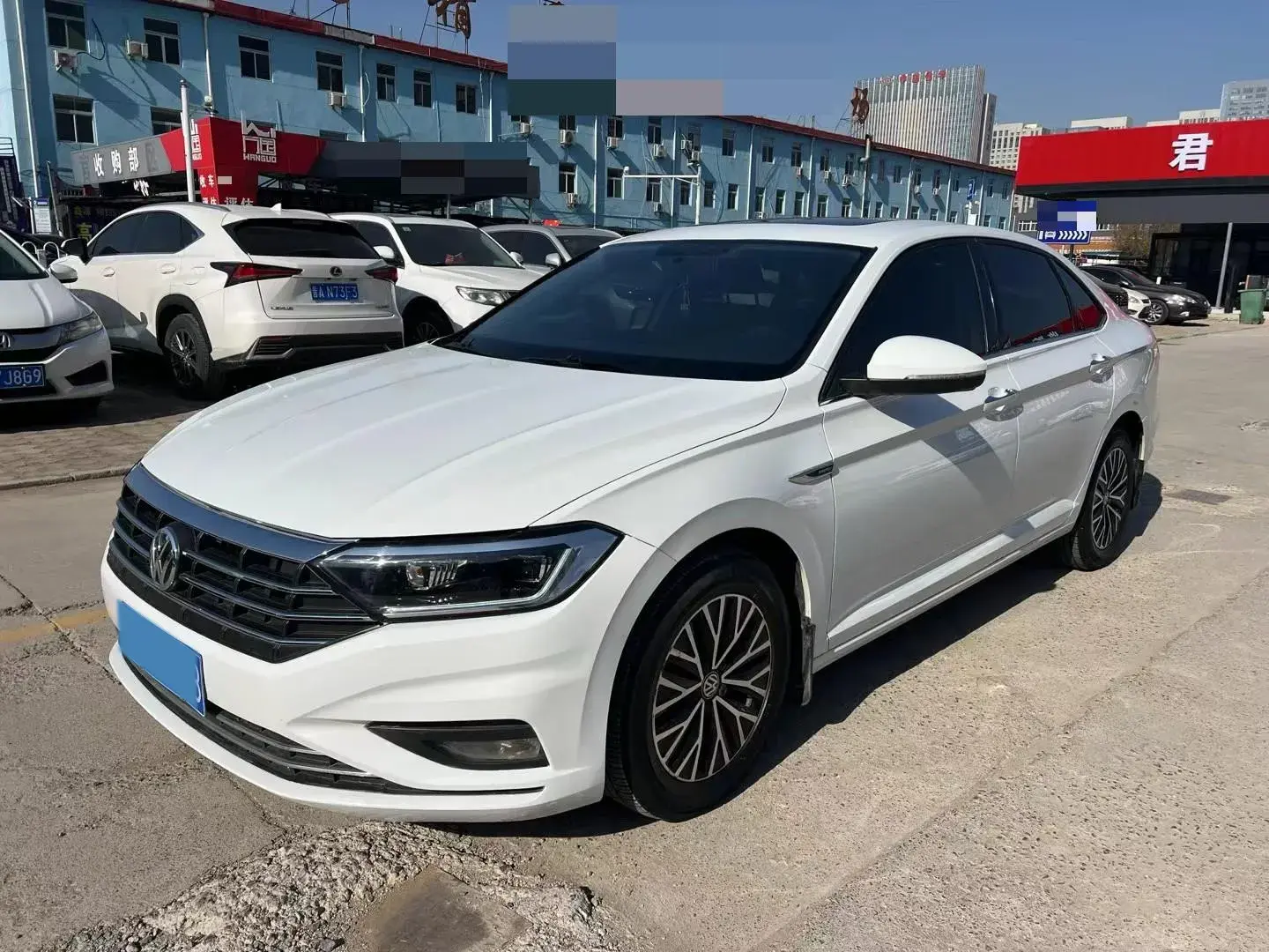 2020 VOLKSWAGEN SAGITAR view 1
