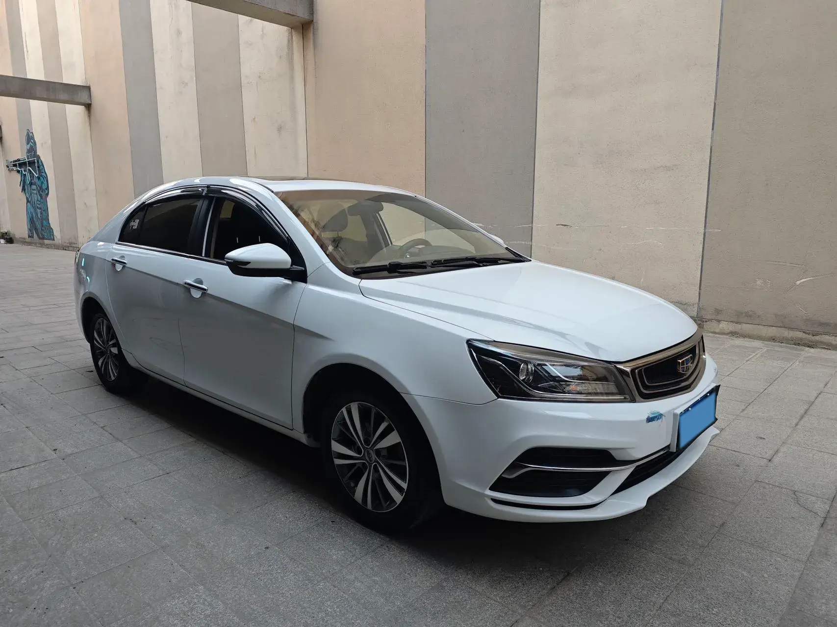 2019 GEELY EMGRAND thumbnail 2