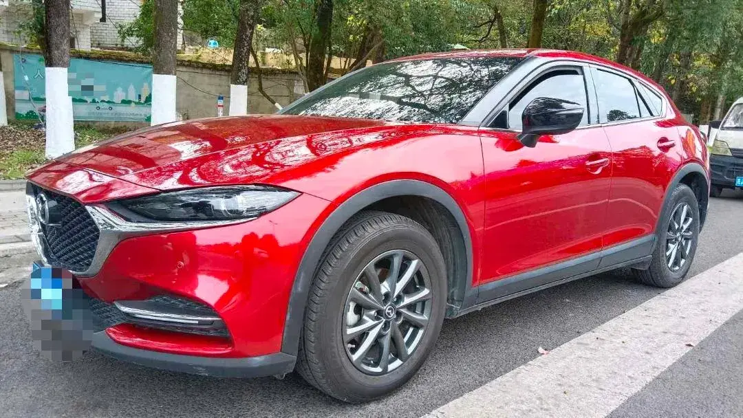 2020 MAZDA CX-4 view 1