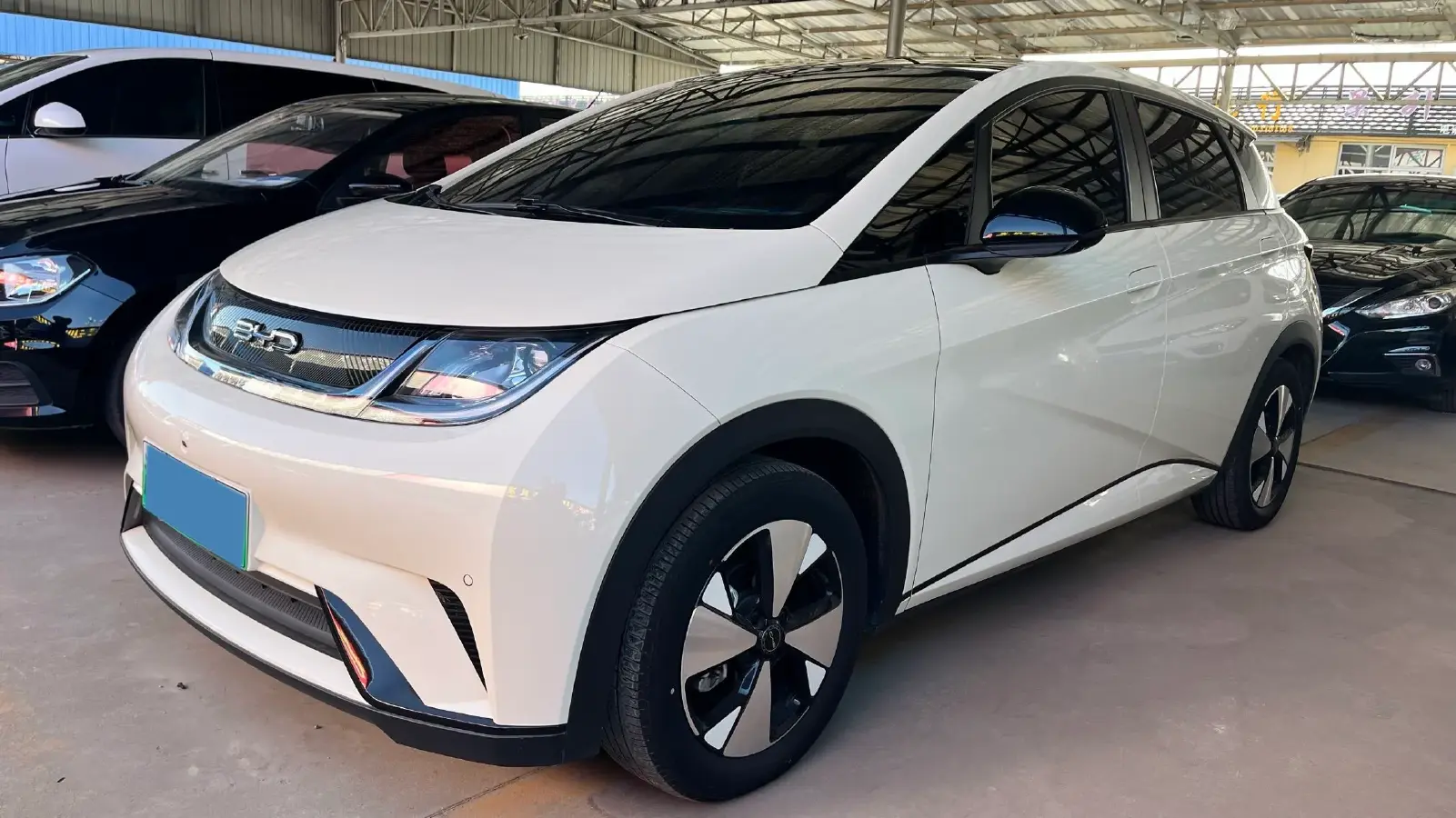 2023 BYD Dolphin BEV 44.928KWH