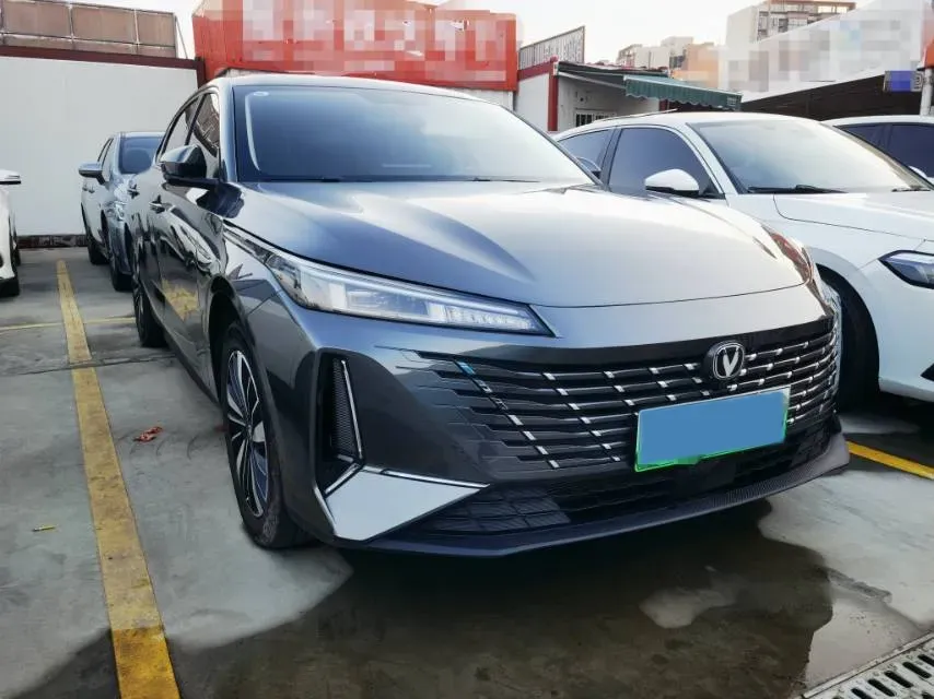 2025 ChangAn EadoPHEV 1.5L 98HP L4 E-CVT PHEV,autocango,china used car exporter,china ev exporter,chinese used car exporter,chinese used ev exporter