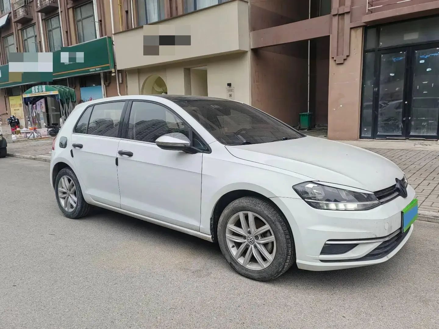 2019 VOLKSWAGEN GOLF thumbnail 2