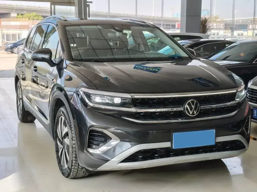 2021 VOLKSWAGEN TALAGON thumbnail 3