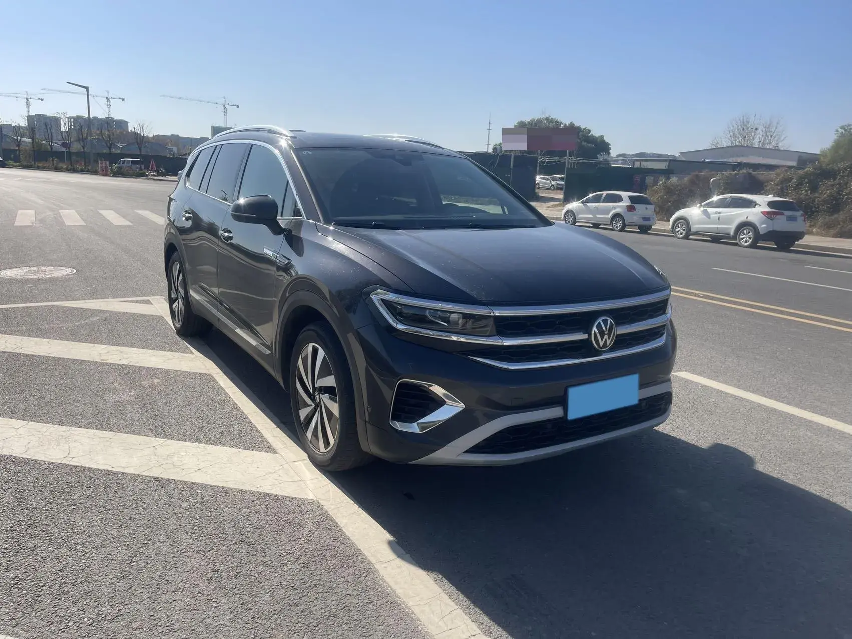 2022 VOLKSWAGEN TALAGON thumbnail 3