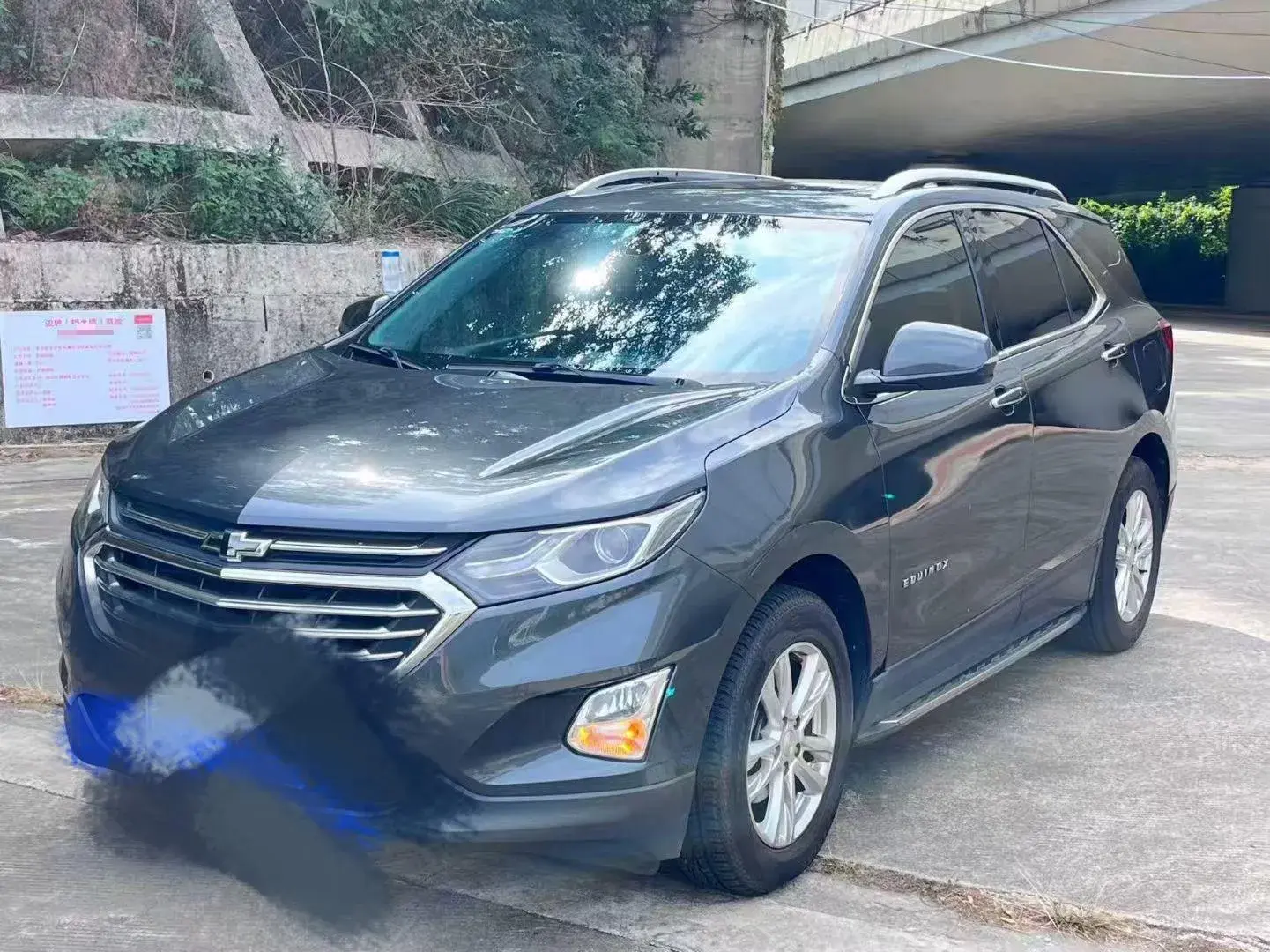 2019 CHEVROLET EQUINOX view 1