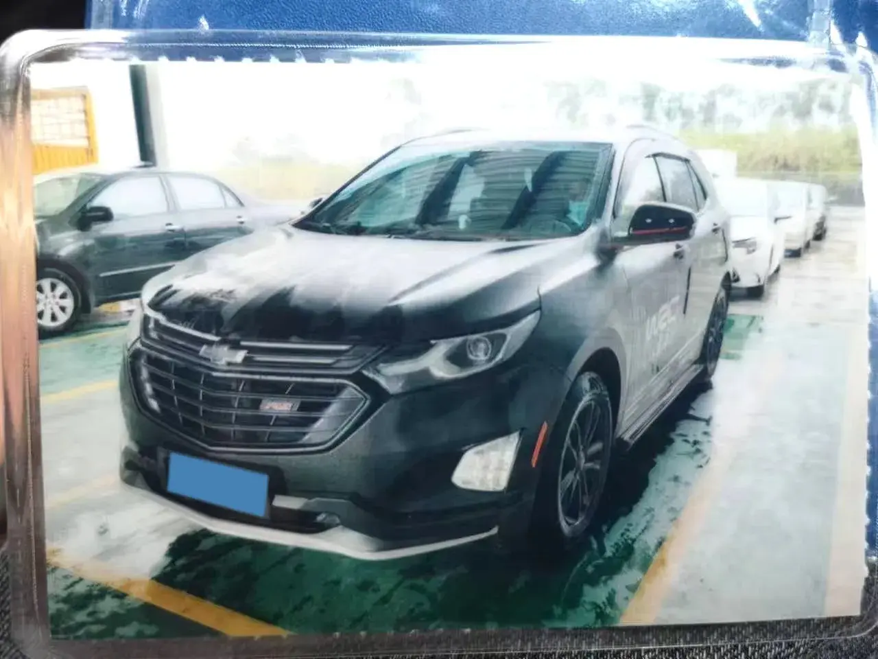 2019 CHEVROLET EQUINOX thumbnail 2