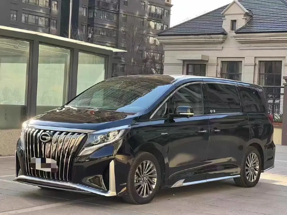 2021 GAC Trumpchi M8 2.0T 252HP L4 8AT