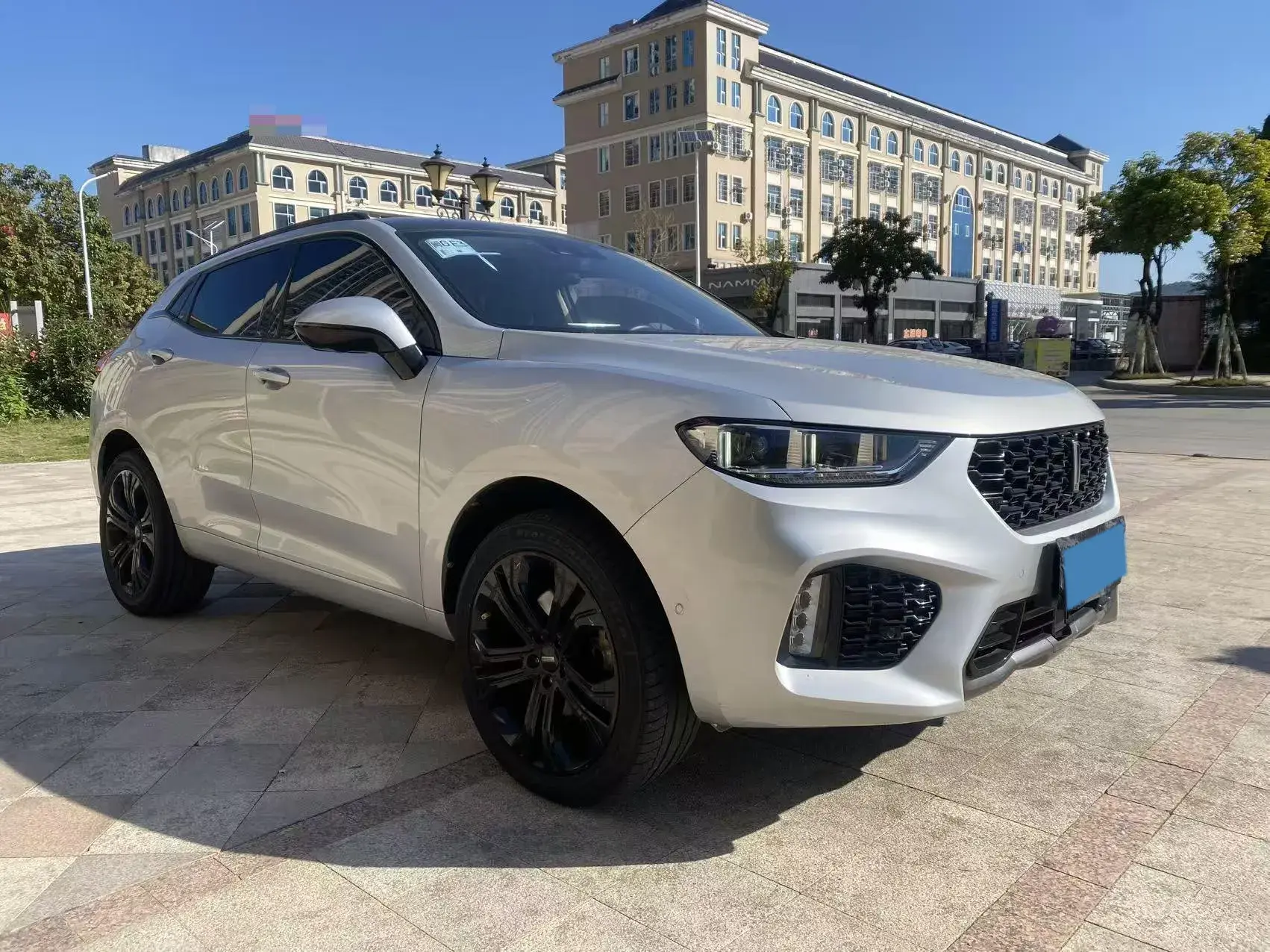 2017 ZOTYE T700 thumbnail 3