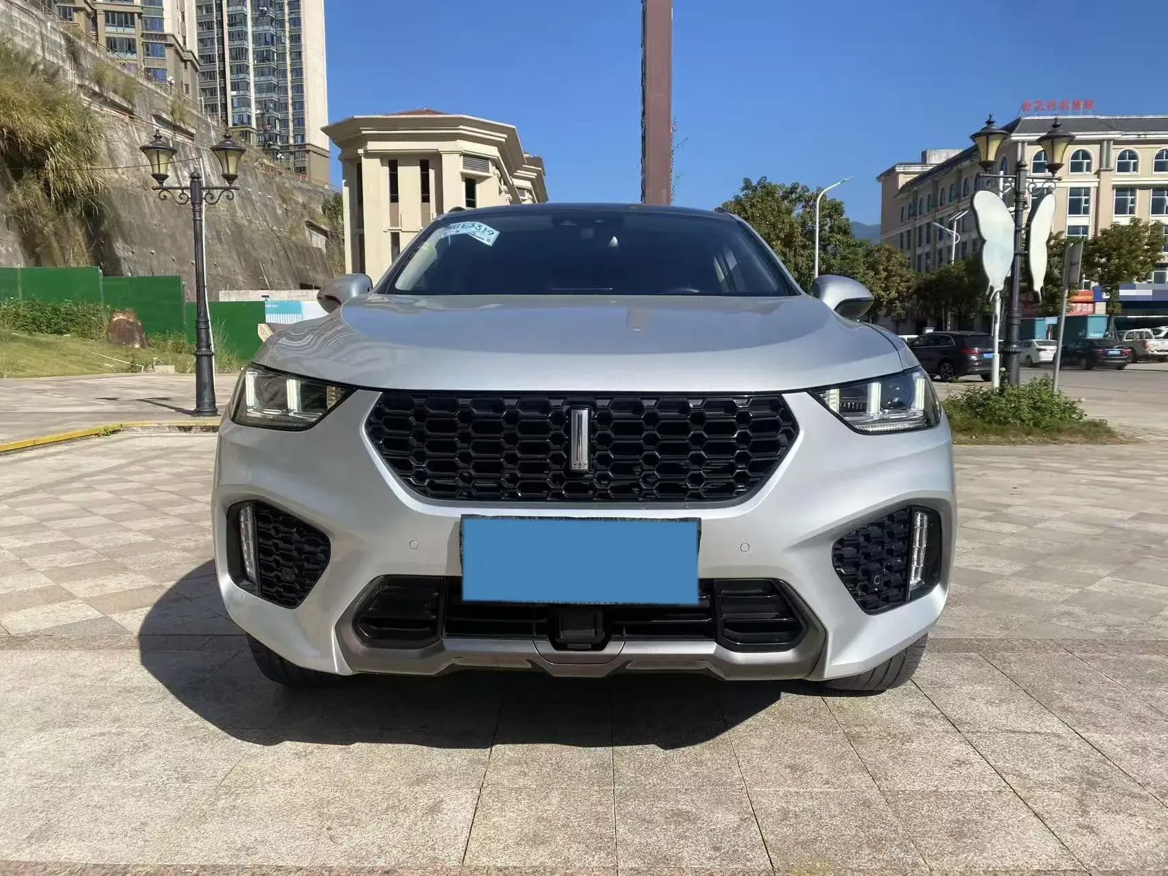 2017 ZOTYE T700 thumbnail 2