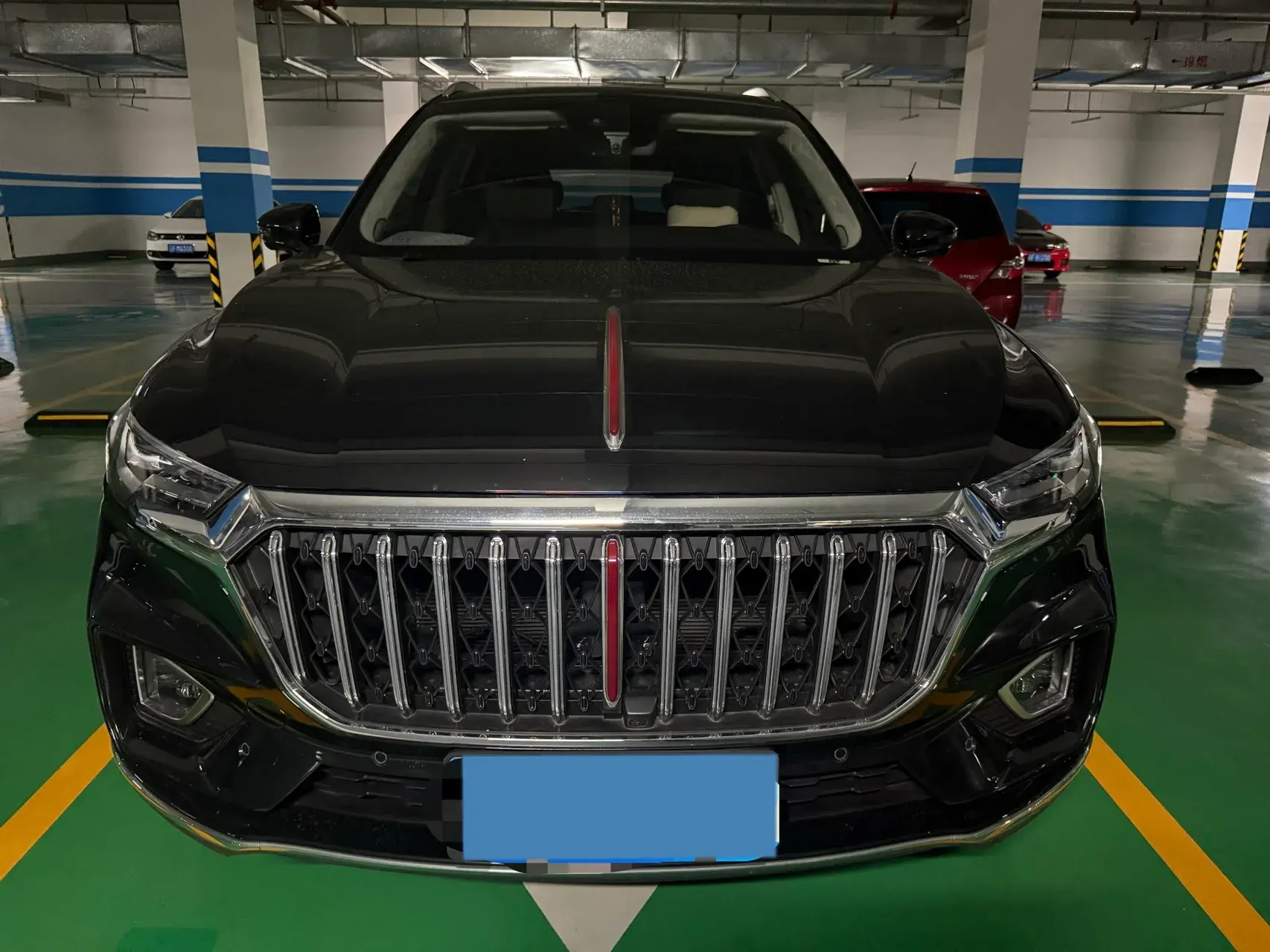 2022 HONGQI HS5 thumbnail 2