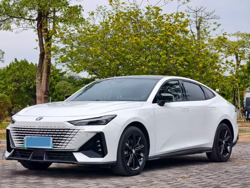 2023 CHANGAN UNI-V view 1