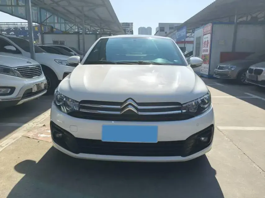 2017 CITROEN ELYSEE thumbnail 2