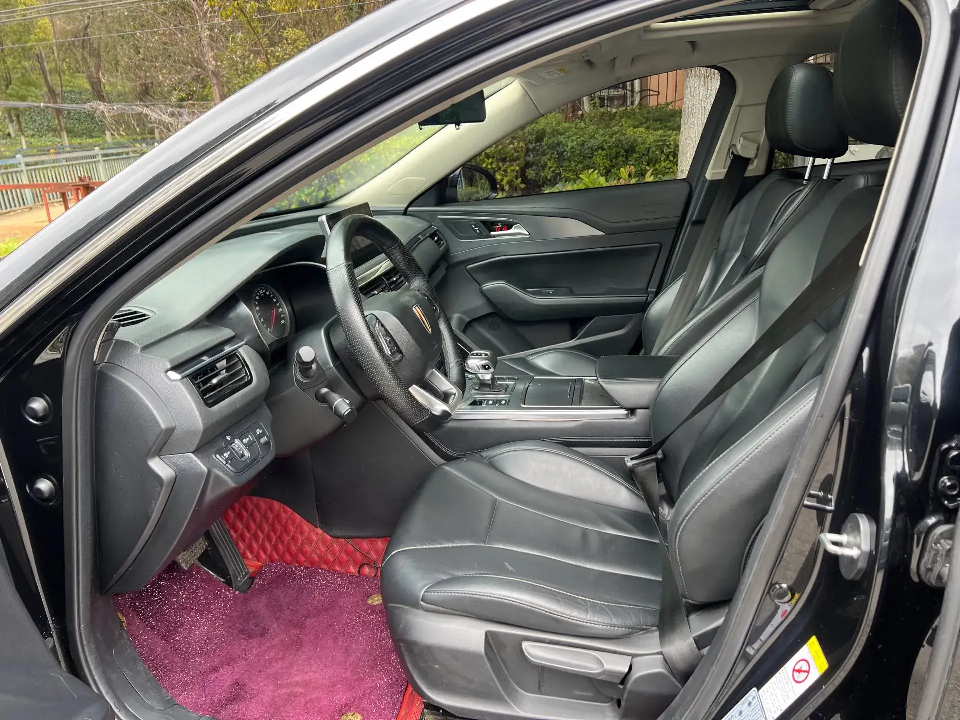 2020 HONGQI H5 thumbnail 4