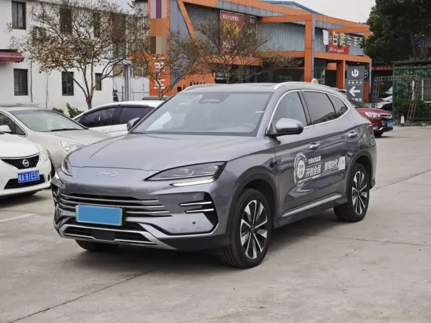 2025 BYD SONG view 1
