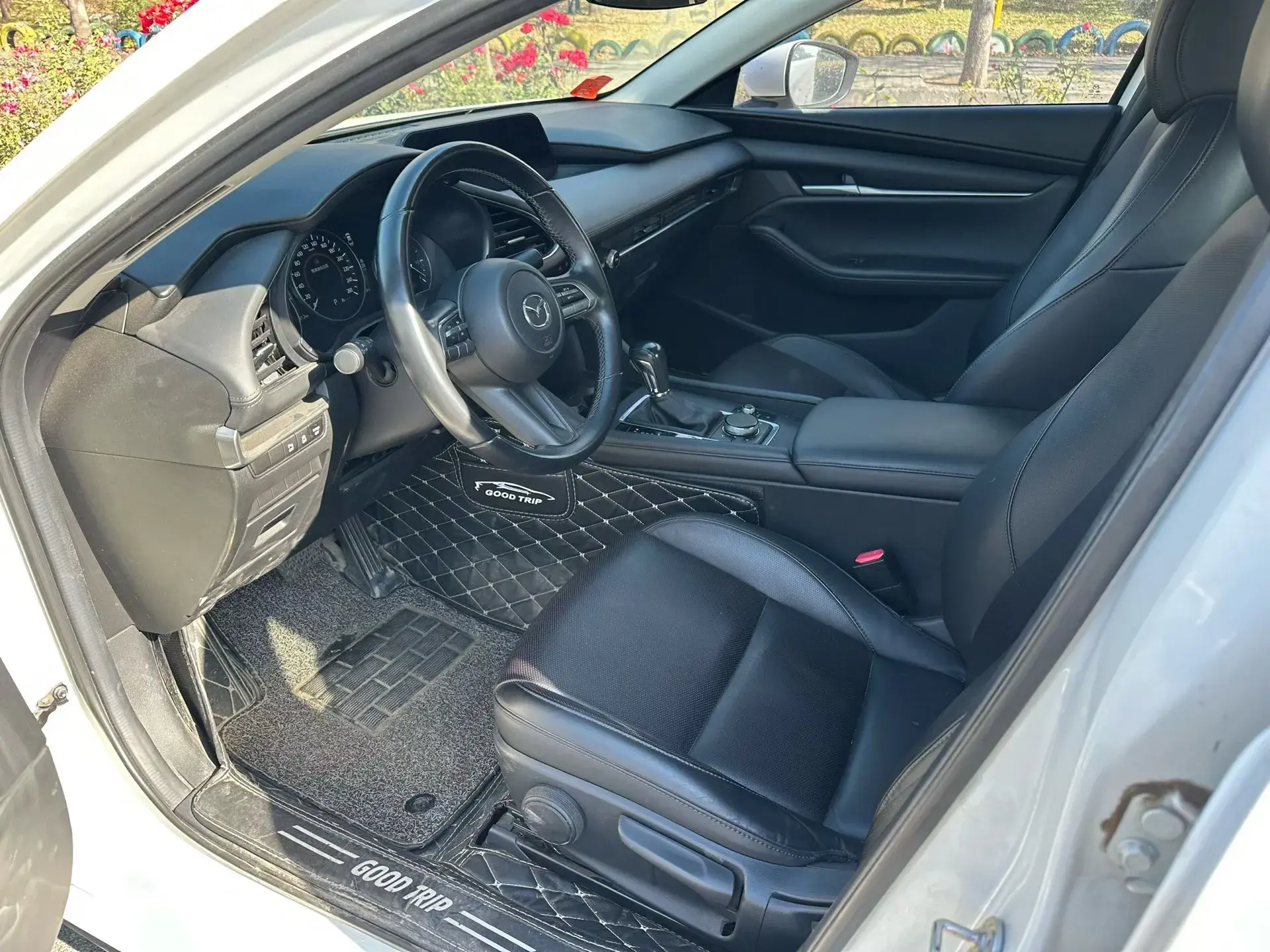 2020 MAZDA 3 thumbnail 3