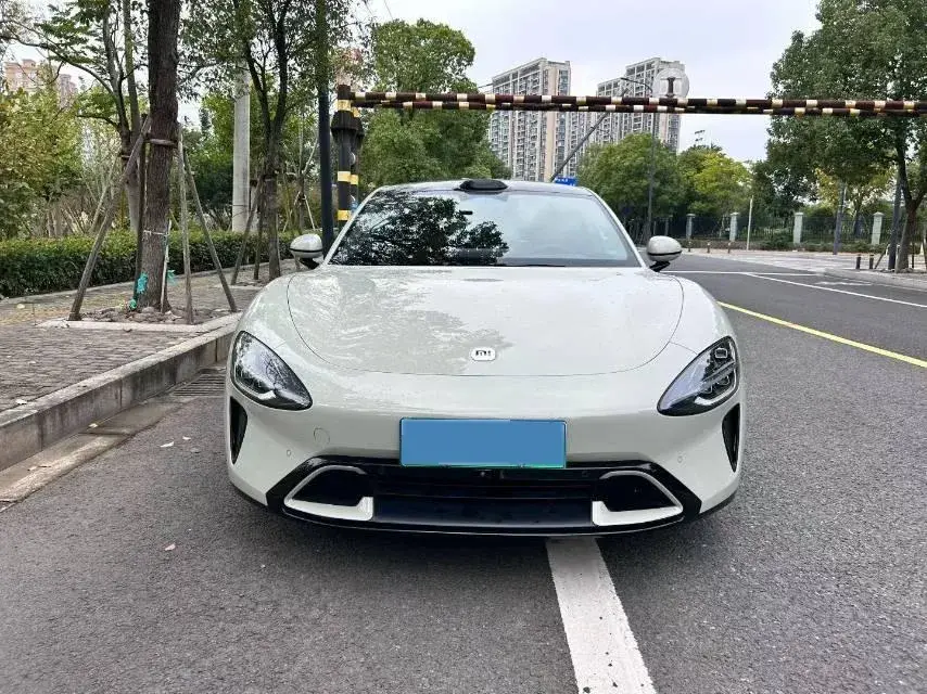 2024 MI SU7 thumbnail 2